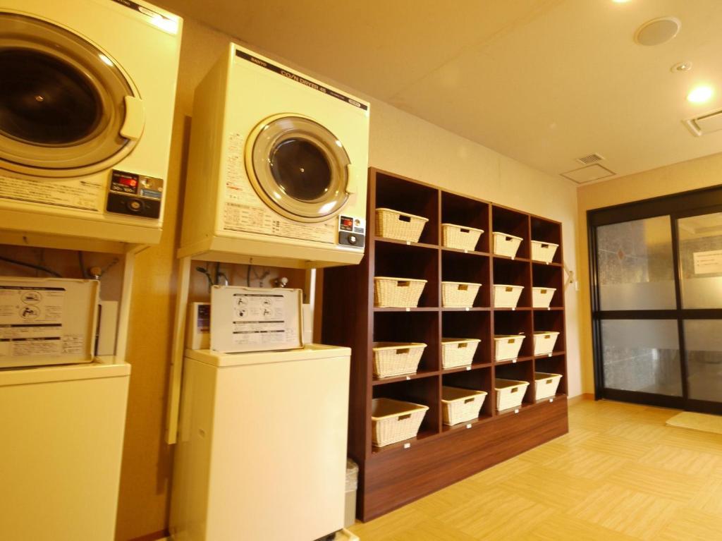 Hotel Route-Inn Yonezawa Ekihigashi מראה חיצוני תמונה